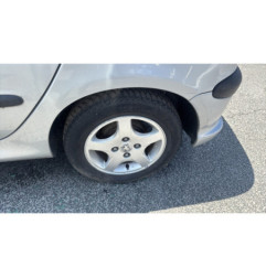 Pare choc avant PEUGEOT 206