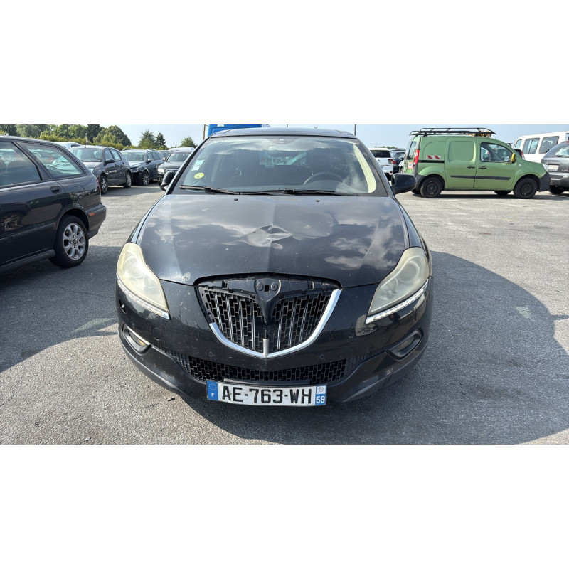 Feu arriere principal gauche (feux) LANCIA DELTA 3 Photo n°12