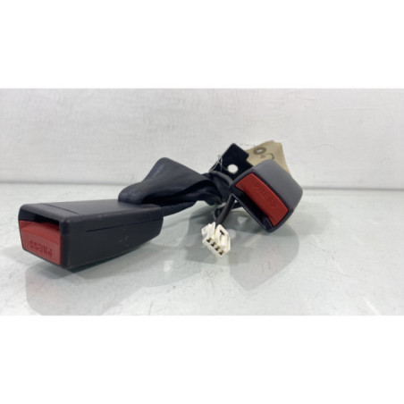 Attache ceinture arriere droit KIA RIO 3 Photo n°1
