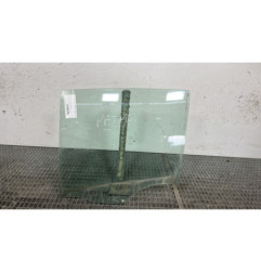 Vitre arriere gauche RENAULT CLIO 3 Photo n°1