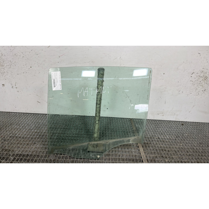 Vitre arriere gauche RENAULT CLIO 3 Photo n°1