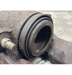 Etrier avant gauche (freinage) SEAT IBIZA 3