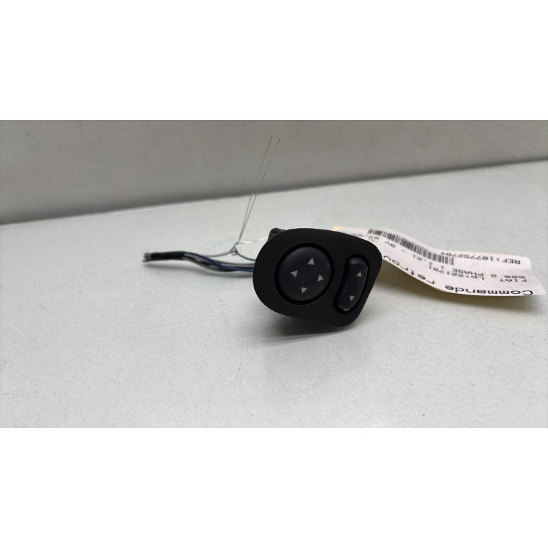Commande retroviseurs FIAT 500 2 Photo n°1