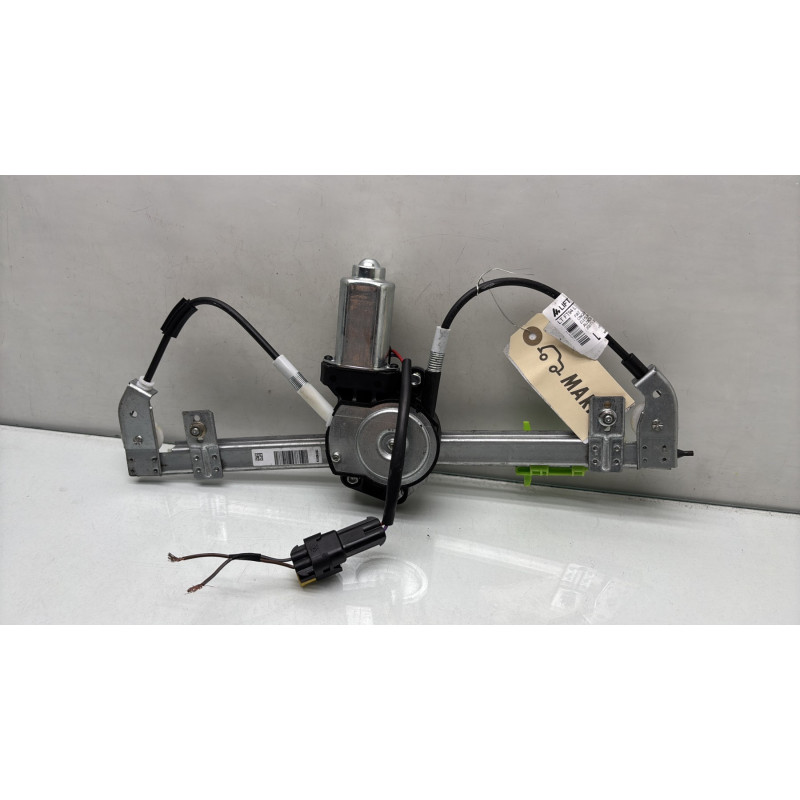 Leve vitre electrique avant gauche FIAT 500 2 Photo n°5