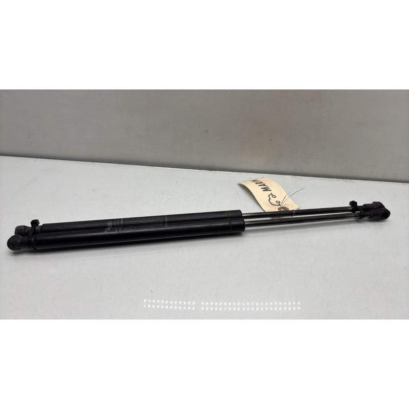 Verin de coffre FIAT 500 2 Photo n°4