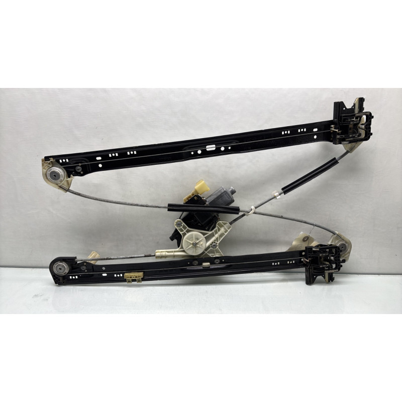 Leve vitre electrique arriere droit LAND ROVER RANGE ROVER 2 SPORT Photo n°1