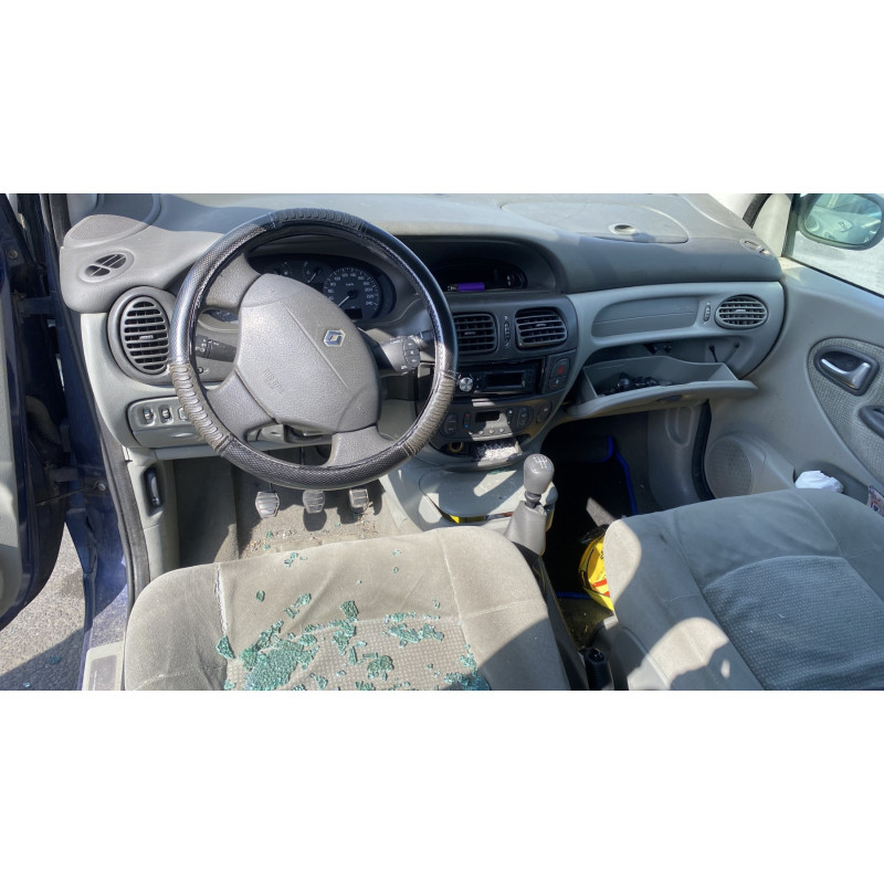 Aile avant droit RENAULT SCENIC 1 Photo n°19