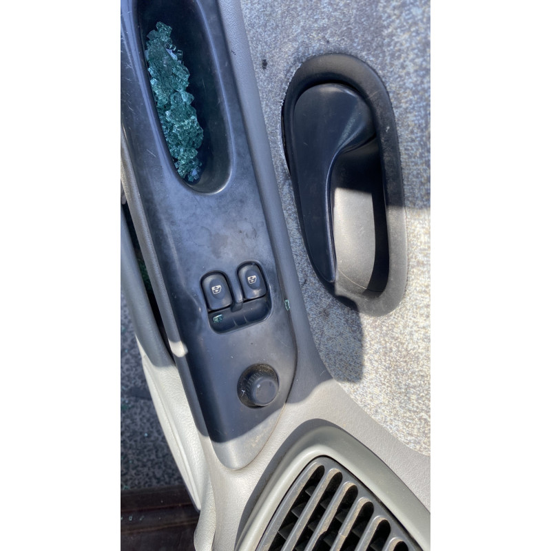 Serrure avant droit RENAULT LAGUNA 1 Photo n°14
