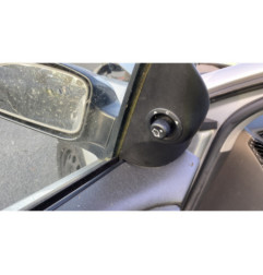 Poignee porte arriere gauche FORD FOCUS 1