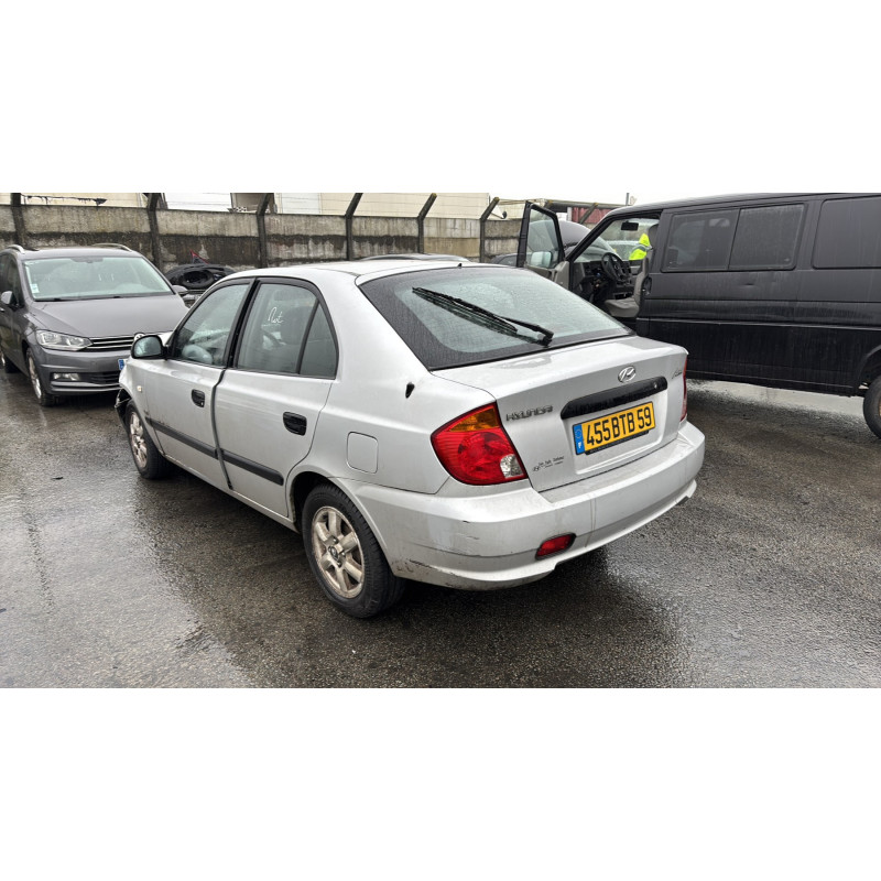 Feu arriere principal droit (feux) HYUNDAI ACCENT 2 Photo n°7