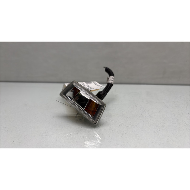 Repetiteur clignotant avant droit  (Feux) OPEL CORSA D Photo n°2