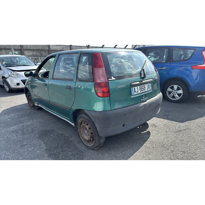 Retroviseur gauche FIAT PUNTO 1 Photo n°8