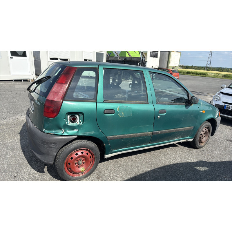 Retroviseur gauche FIAT PUNTO 1 Photo n°10