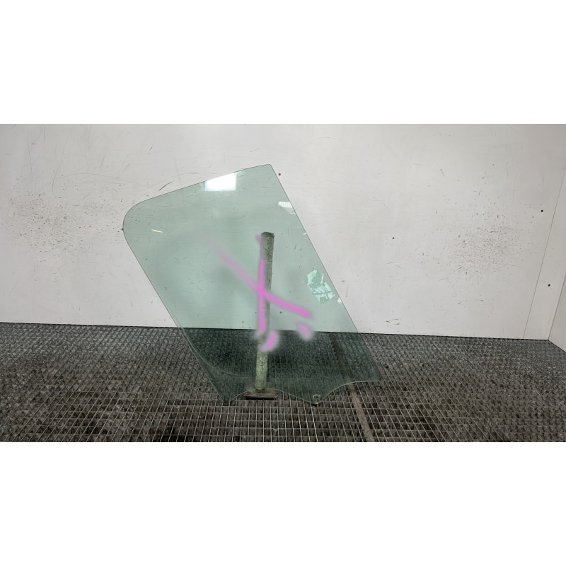 Vitre avant droit RENAULT MASTER 3 Photo n°1