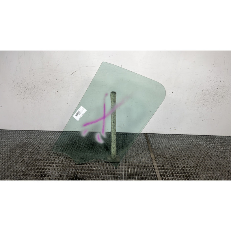 Vitre avant droit RENAULT MASTER 3 Photo n°4