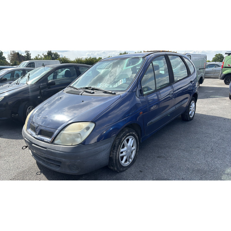 Vitre avant droit RENAULT SCENIC 1 Photo n°6