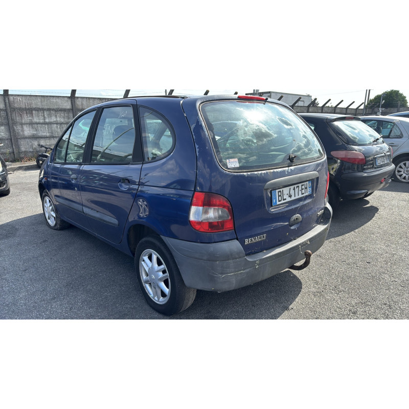 Vitre avant droit RENAULT SCENIC 1 Photo n°9