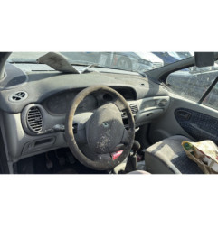 Vitre avant droit RENAULT SCENIC 1