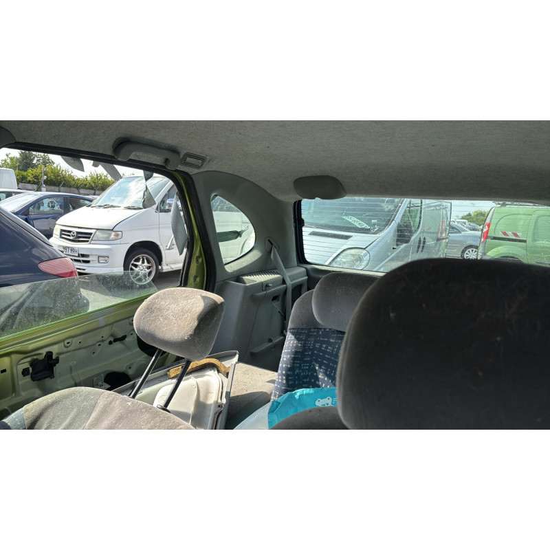 Vitre avant droit RENAULT SCENIC 1 Photo n°19