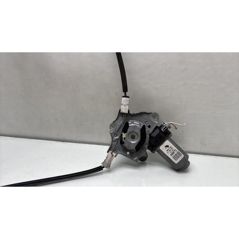 Leve vitre electrique avant gauche RENAULT SCENIC 1 Photo n°4