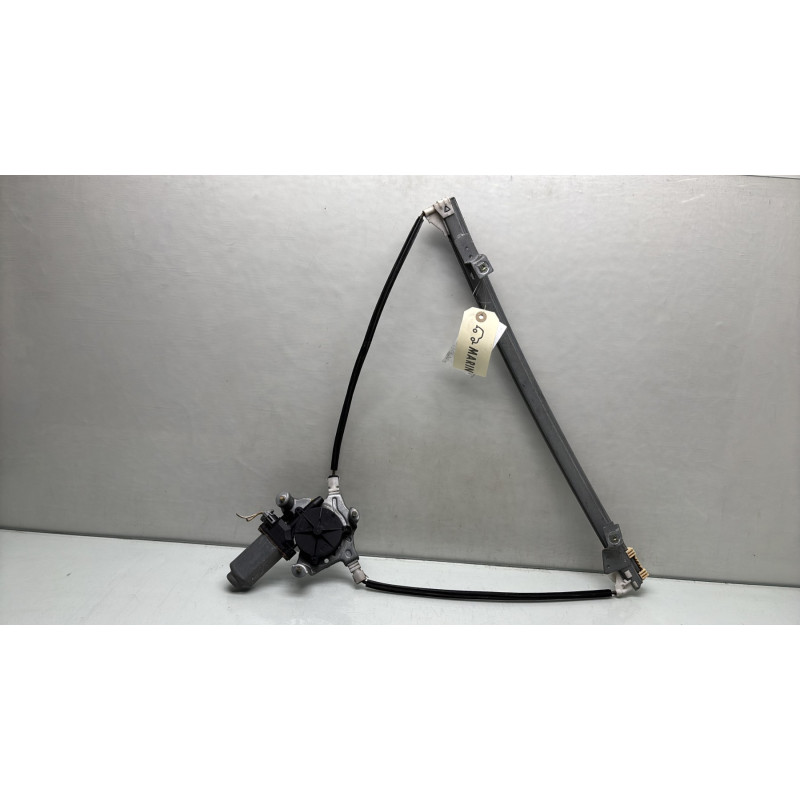 Leve vitre electrique avant gauche RENAULT SCENIC 1 Photo n°5