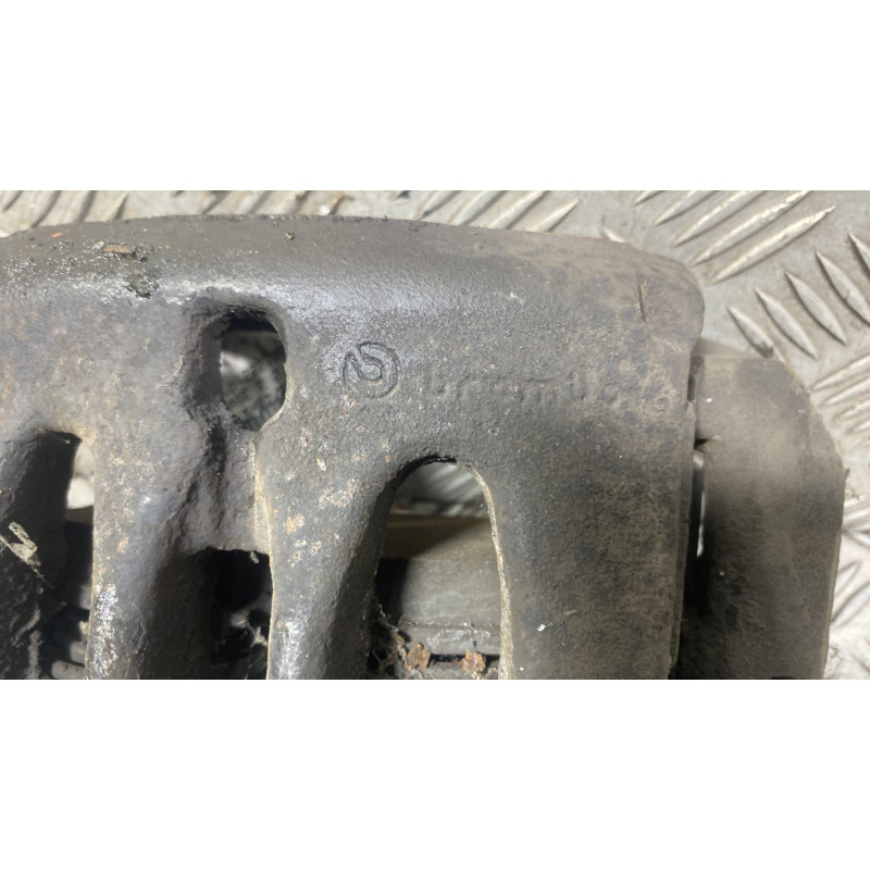 Etrier avant droit (freinage) VOLKSWAGEN CRAFTER 1 Photo n°3