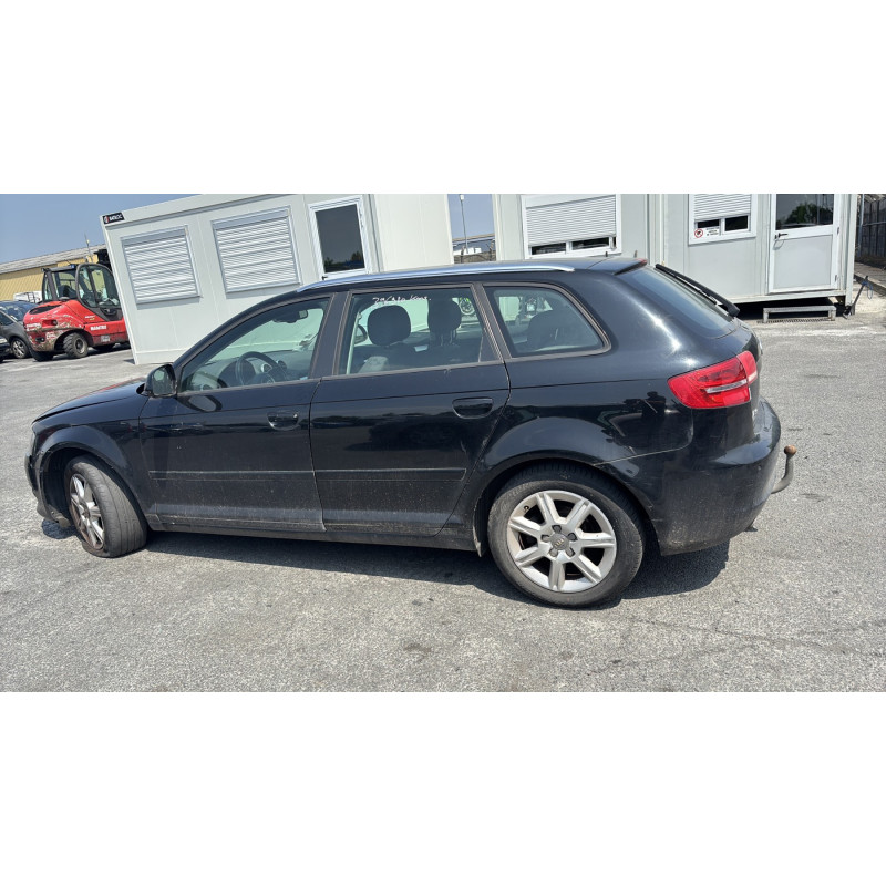 Porte avant gauche AUDI A3 2 Photo n°12