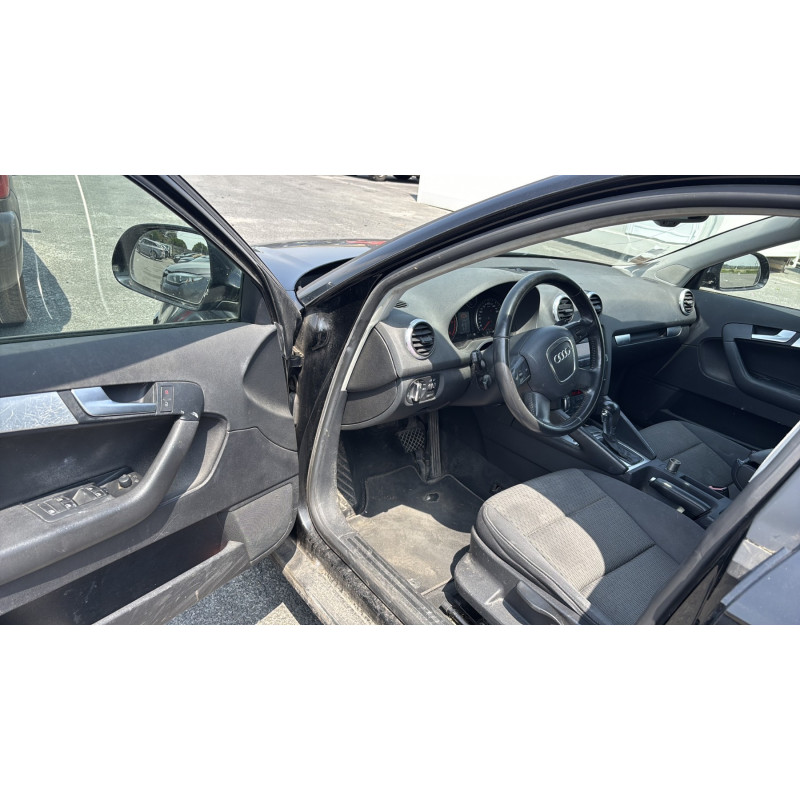 Porte avant gauche AUDI A3 2 Photo n°15