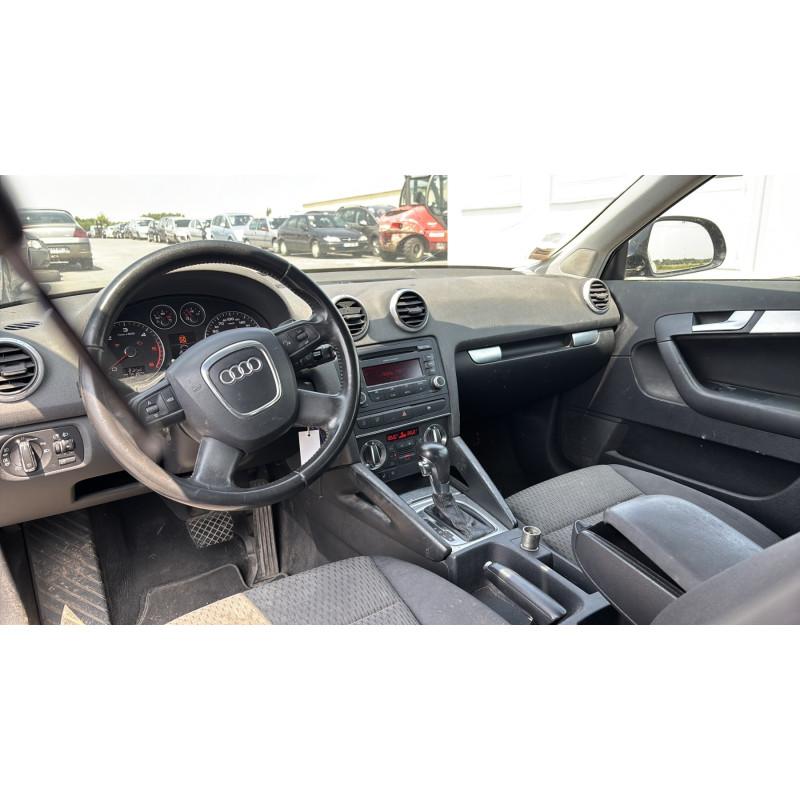 Porte avant gauche AUDI A3 2 Photo n°18