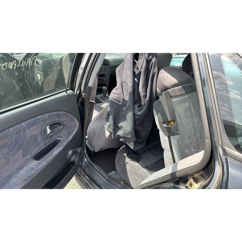 Moteur essuie glace avant VOLVO S 40 1 Photo n°16
