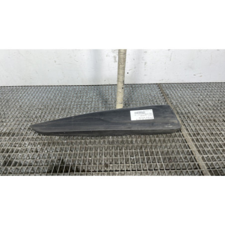 Baguette de porte arriere droite RENAULT CLIO 4 Photo n°1
