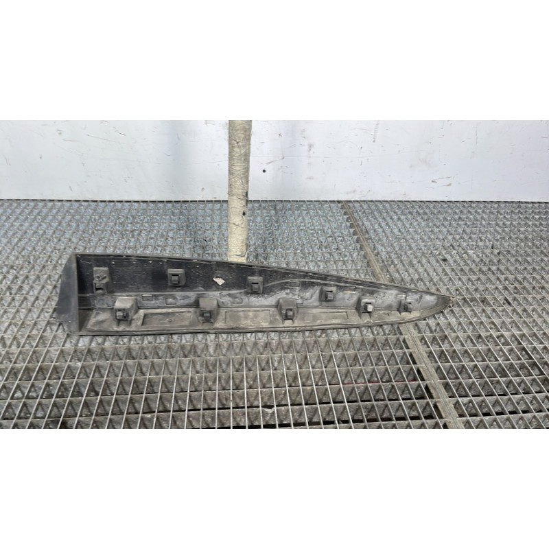 Baguette de porte arriere droite RENAULT CLIO 4 Photo n°4