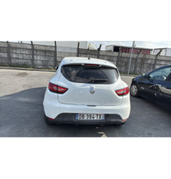 Vitre arriere droit RENAULT CLIO 4