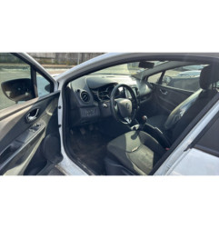Vitre arriere droit RENAULT CLIO 4