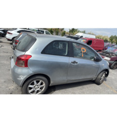 Poignee porte avant droit TOYOTA YARIS 2