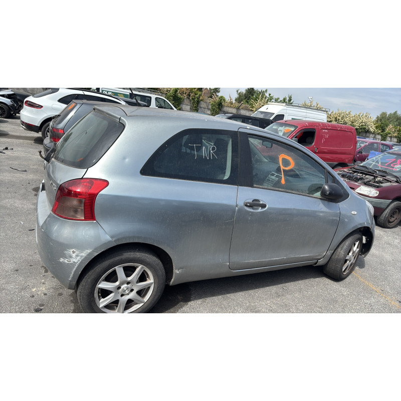 Poignee porte avant droit TOYOTA YARIS 2 Photo n°10