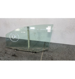 Vitre avant gauche TOYOTA YARIS 2