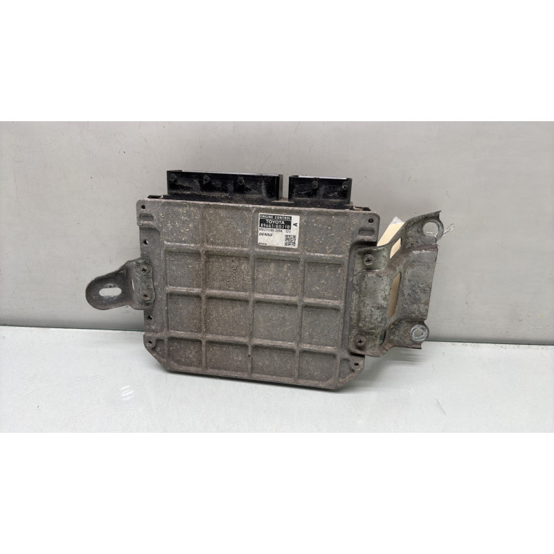 Calculateur moteur TOYOTA YARIS 2 Photo n°1
