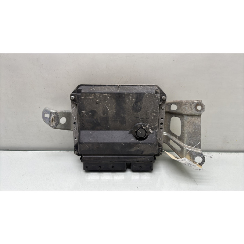 Calculateur moteur TOYOTA YARIS 2 Photo n°4