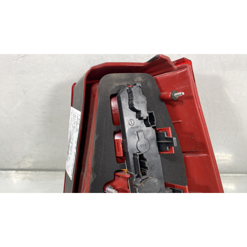 Feu arriere principal gauche (feux) VOLKSWAGEN GOLF 4 Photo n°3