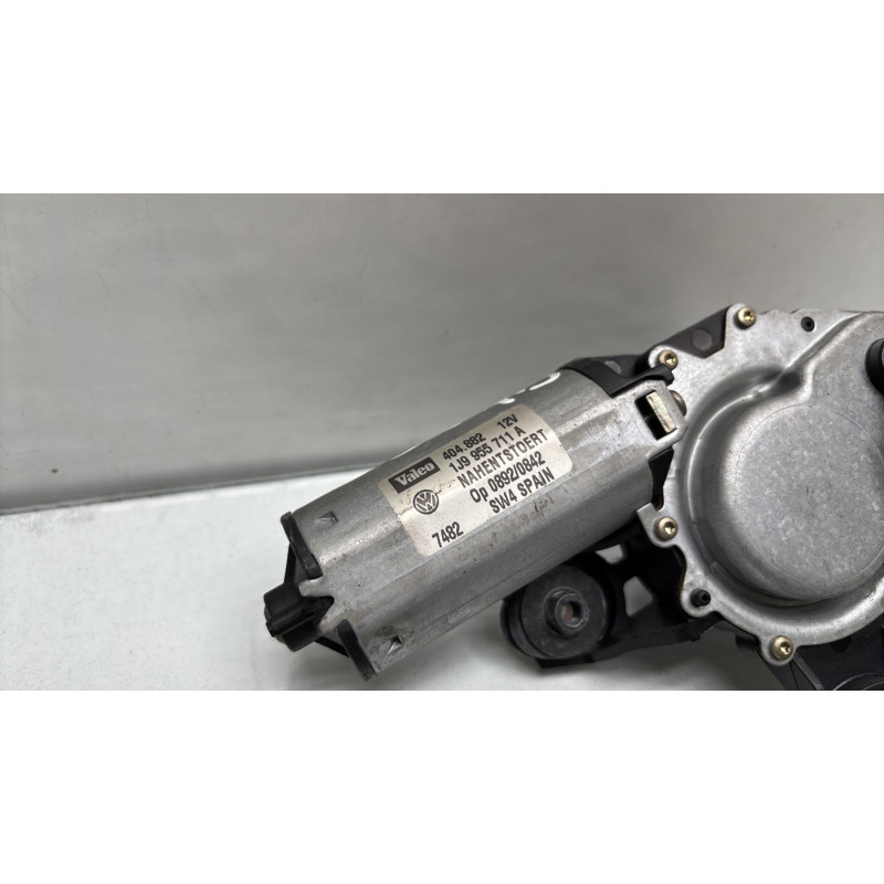 Moteur essuie glace arriere VOLKSWAGEN GOLF 4 Photo n°3