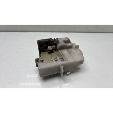 Serrure arriere droit RENAULT CLIO 2