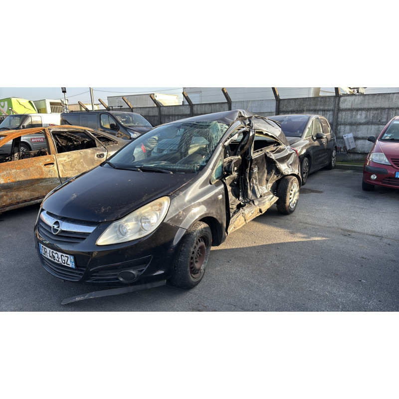 Calandre OPEL CORSA D Photo n°5