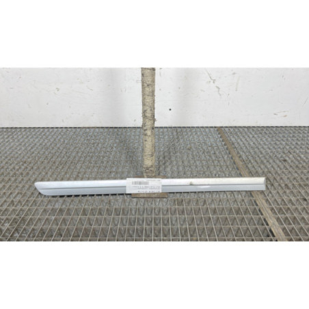 Baguette de porte arriere droite VOLKSWAGEN GOLF PLUS Photo n°1