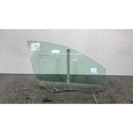 Vitre avant droit RENAULT CLIO 3 Photo n°1
