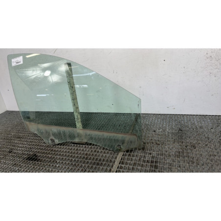 Vitre avant droit RENAULT CLIO 3