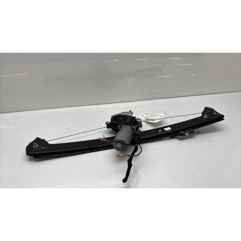 Leve vitre electrique arriere gauche BMW X5 E53 Photo n°1