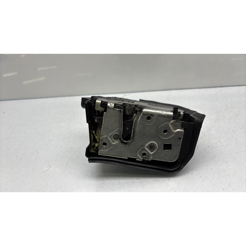 Serrure arriere droit BMW X5 E53 Photo n°5