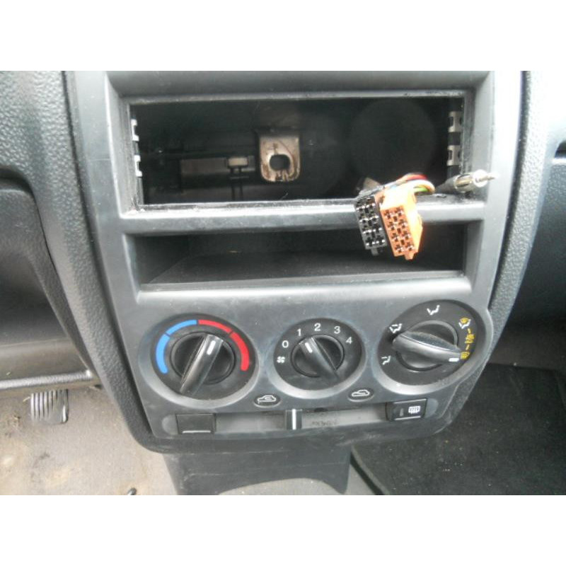 Retroviseur gauche HYUNDAI GETZ Photo n°12