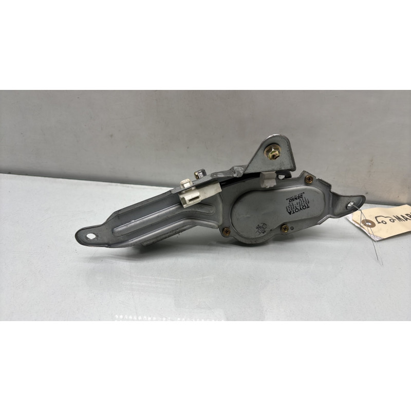 Moteur essuie glace arriere TOYOTA YARIS 1 Photo n°2